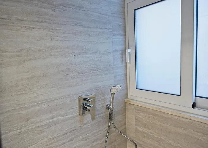 Perla's Centre Appartamento *